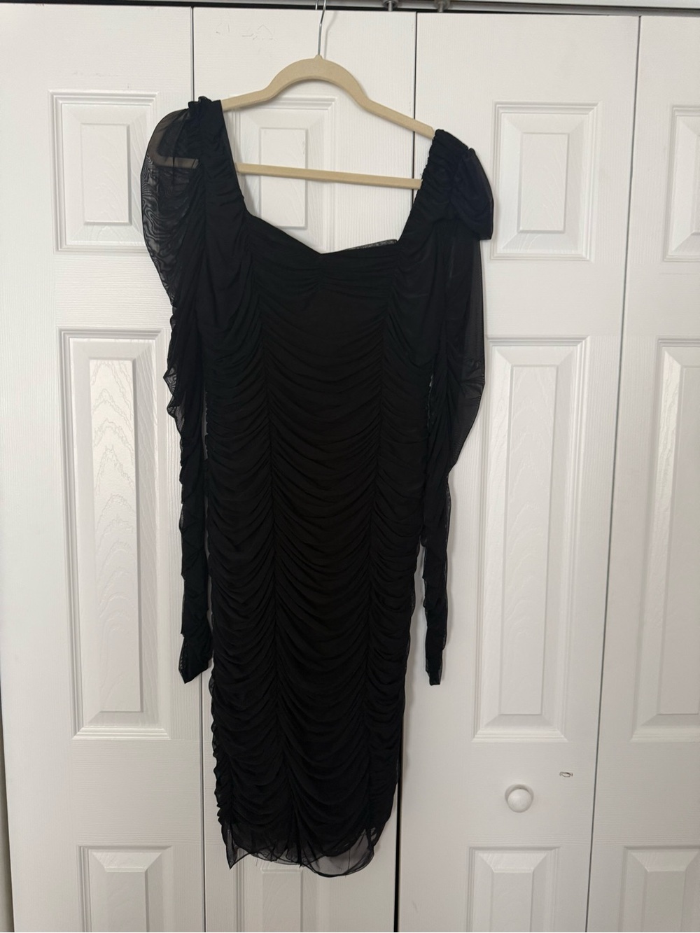 Fashion Nova Elegant Black Ruched Sheer Sleeve Dress